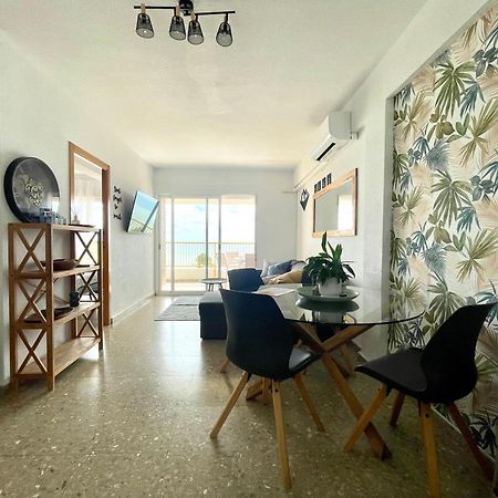 Sunflower Residence First Line By The Sea サンタ・ポラ エクステリア 写真