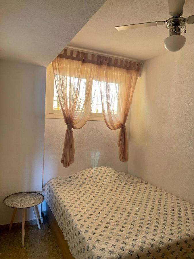 Sunflower Residence First Line By The Sea サンタ・ポラ エクステリア 写真