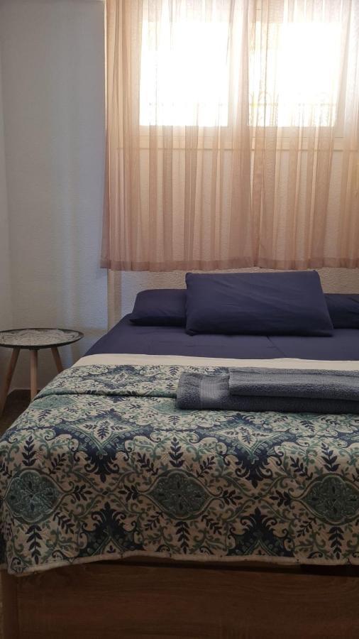 Sunflower Residence First Line By The Sea サンタ・ポラ エクステリア 写真