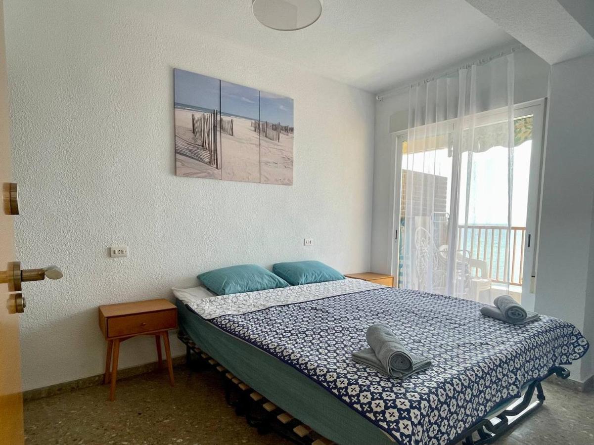 Sunflower Residence First Line By The Sea サンタ・ポラ エクステリア 写真