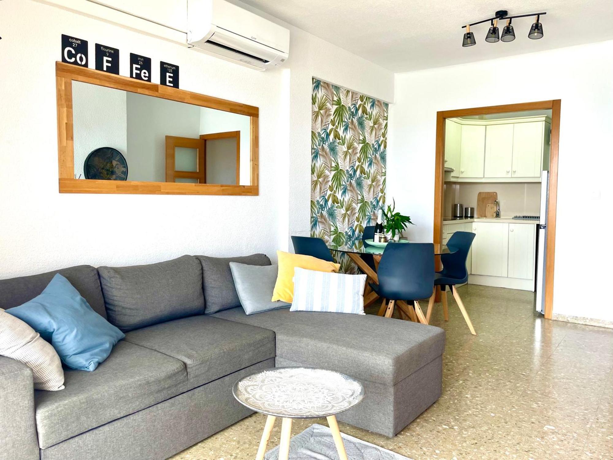 Sunflower Residence First Line By The Sea サンタ・ポラ エクステリア 写真